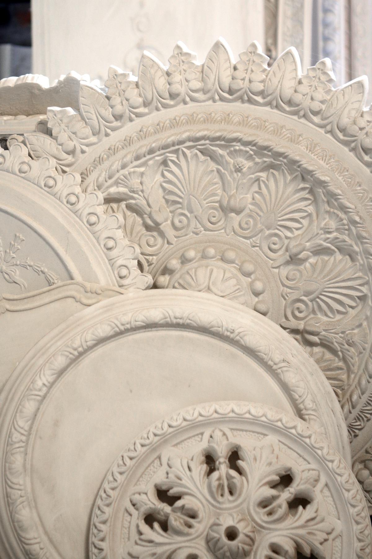 Plaster ceiling rosette — DeCorGips